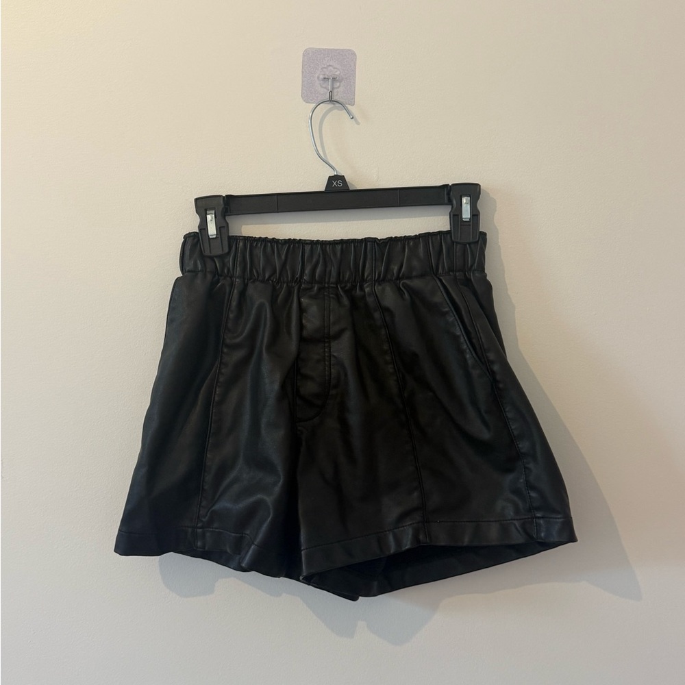 Abercrombie & Fitch Black Faux Leather Women's Shorts